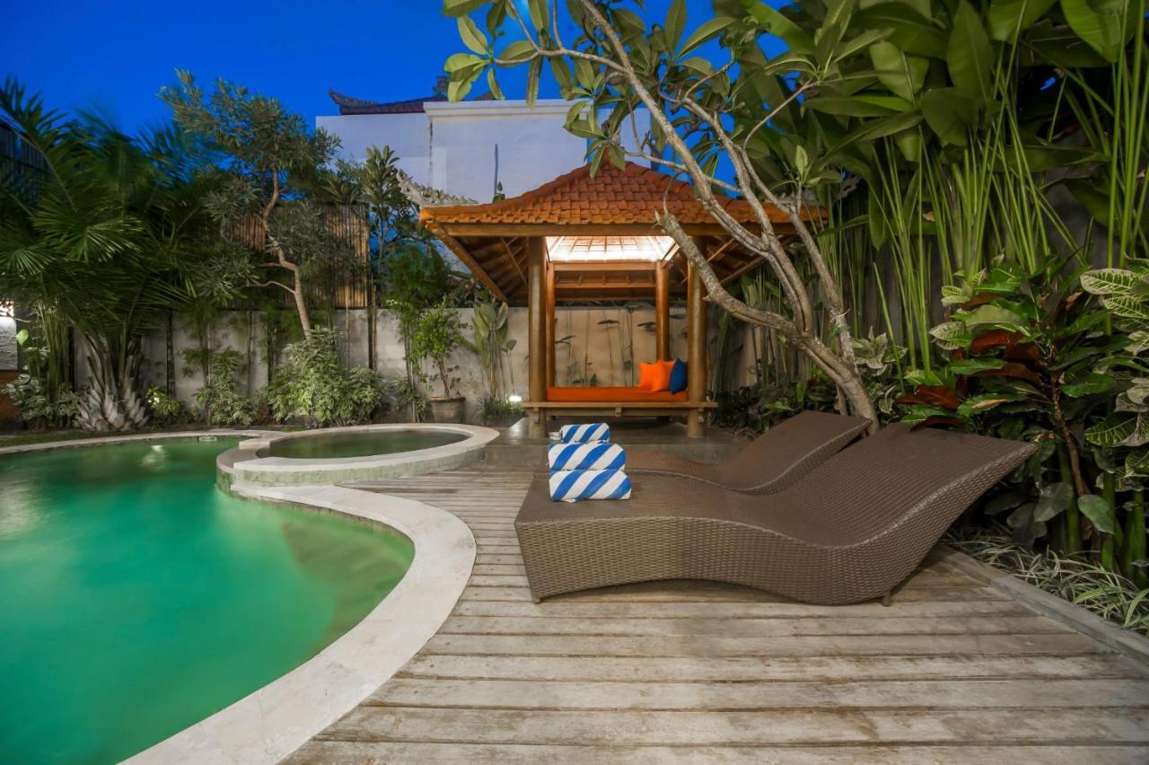 Villa Suzuki 2 Seminyak Luaran gambar